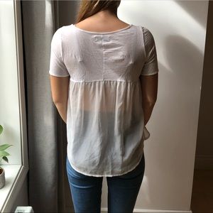 🌹2/$15🌹 Abercrombie shirt with sheer back